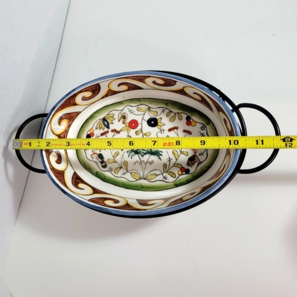 Temptations Oven to Table Beautiful Oval Dish w Metal Stand & Wicker Pad - Picture 14 of 16